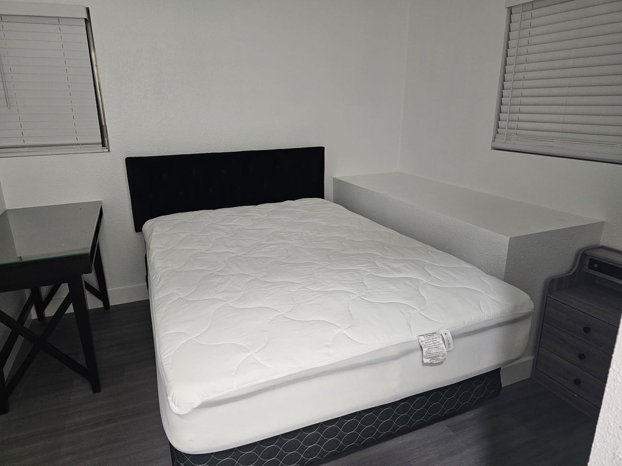 King Richard Ave - Photo 7 of 8