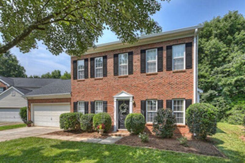 9550 Scotland Hall Ct - Photo 2 of 20