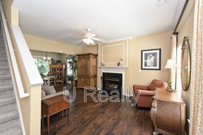 9550 Scotland Hall Ct - Photo 6 of 20