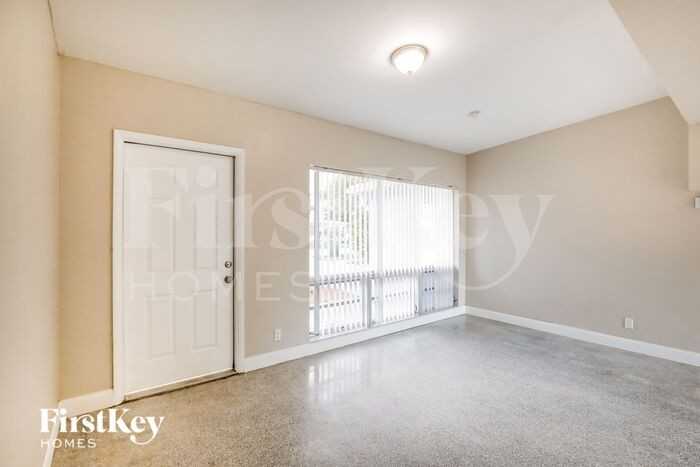 2290 Sw 34th Way - Photo 3 of 16