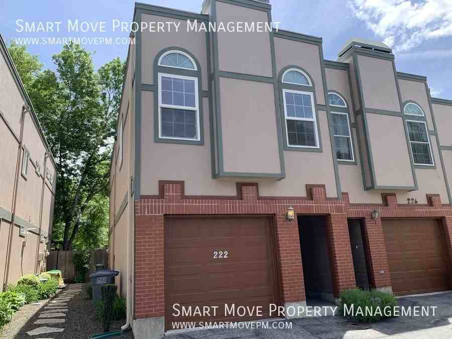 222 S Straughan Ave - Photo 2 of 26