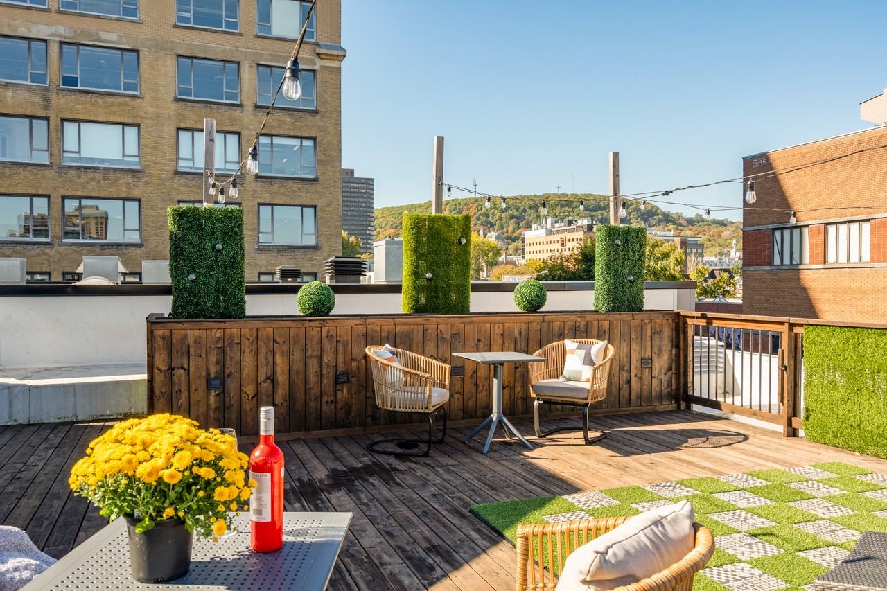 Prince Arthur Furnished Apartments! - Photo 4 of 6