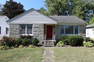 5838 Primrose Ave - Photo 1 of 1