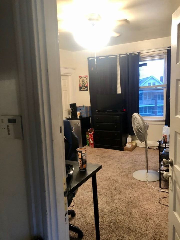 3648 Brooks Ave - Photo 7 of 10