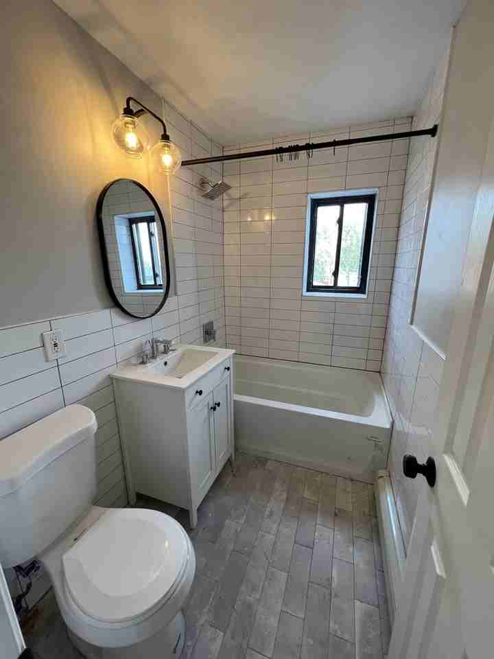 360 Washington Avenue - Photo 3 of 3