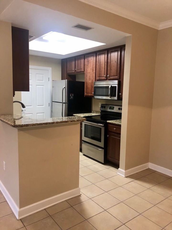 1703 Conservation Trl #207 - Photo 4 of 23