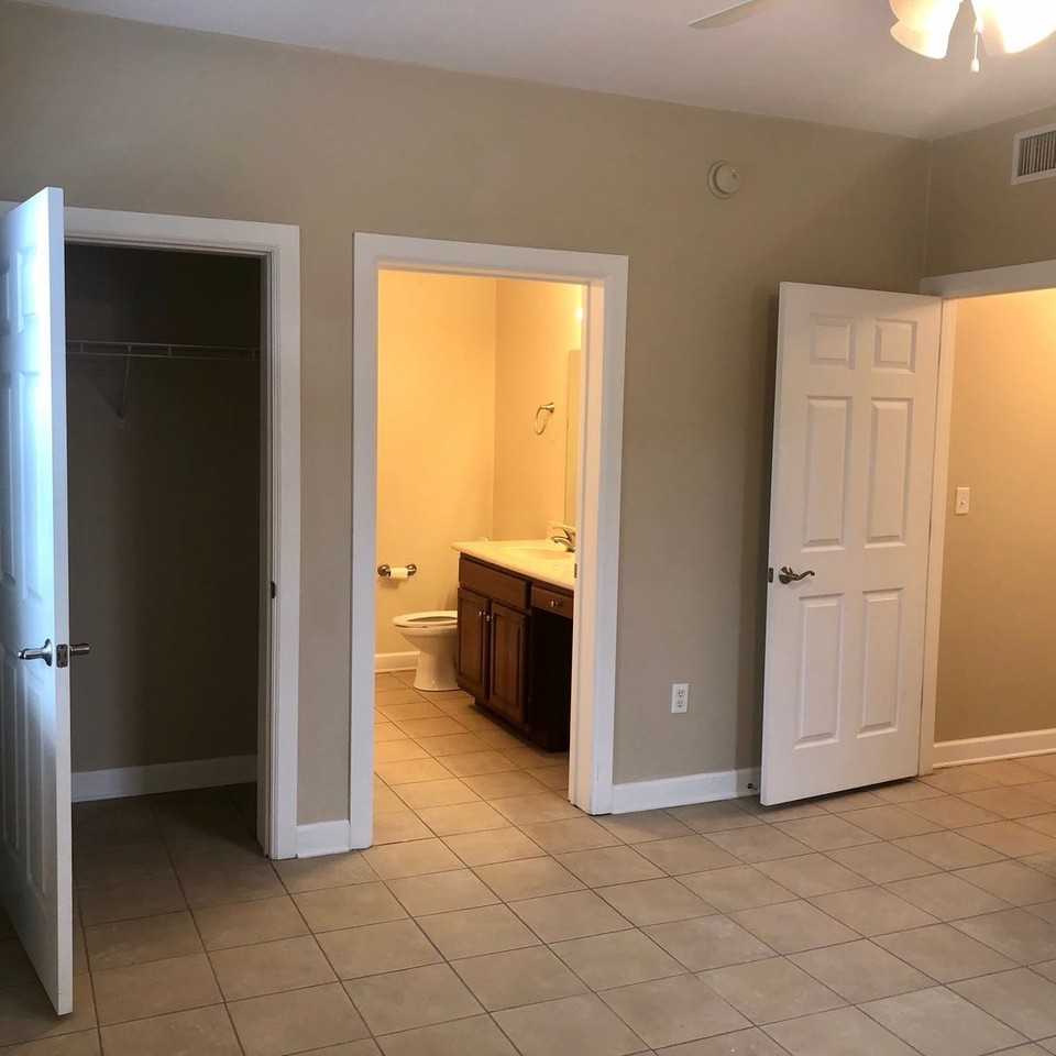 1703 Conservation Trl #207 - Photo 7 of 23
