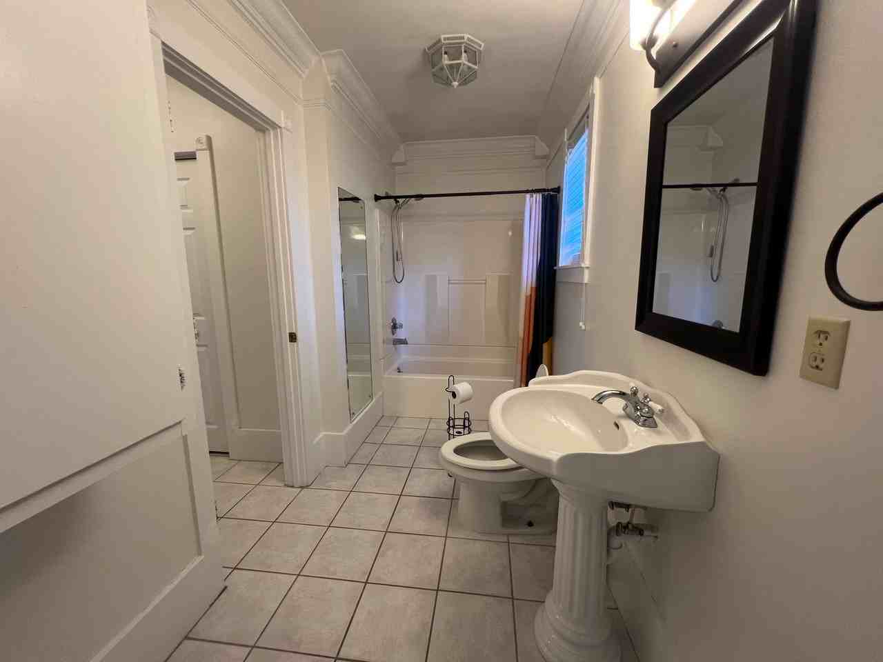 119 Public Sq - Photo 3 of 11