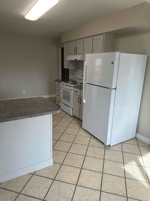 3444 Memorial Park Dr - Photo 3 of 6