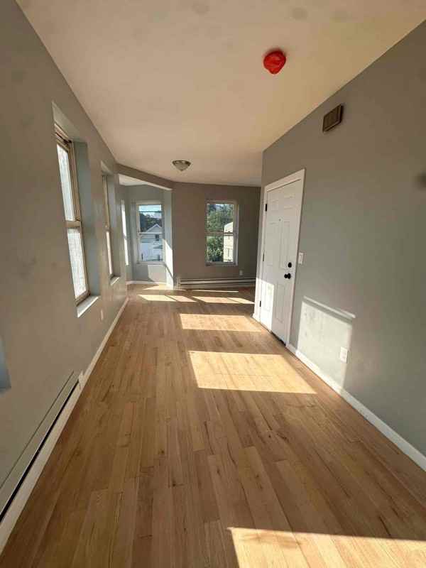 422 18th Ave - Photo 3 of 9