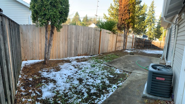 475 Ne 202nd Ave - Photo 2 of 14