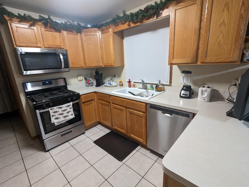 7322 W 59th St - Photo 2 of 2