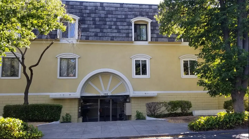 503 Fulton St - Photo 2 of 12