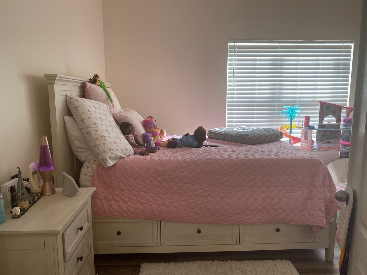 202 Adams Creek Rd #202 - Photo 2 of 8