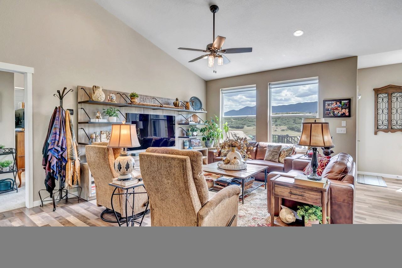 15738 Long Valley Dr #NA - Photo 4 of 18