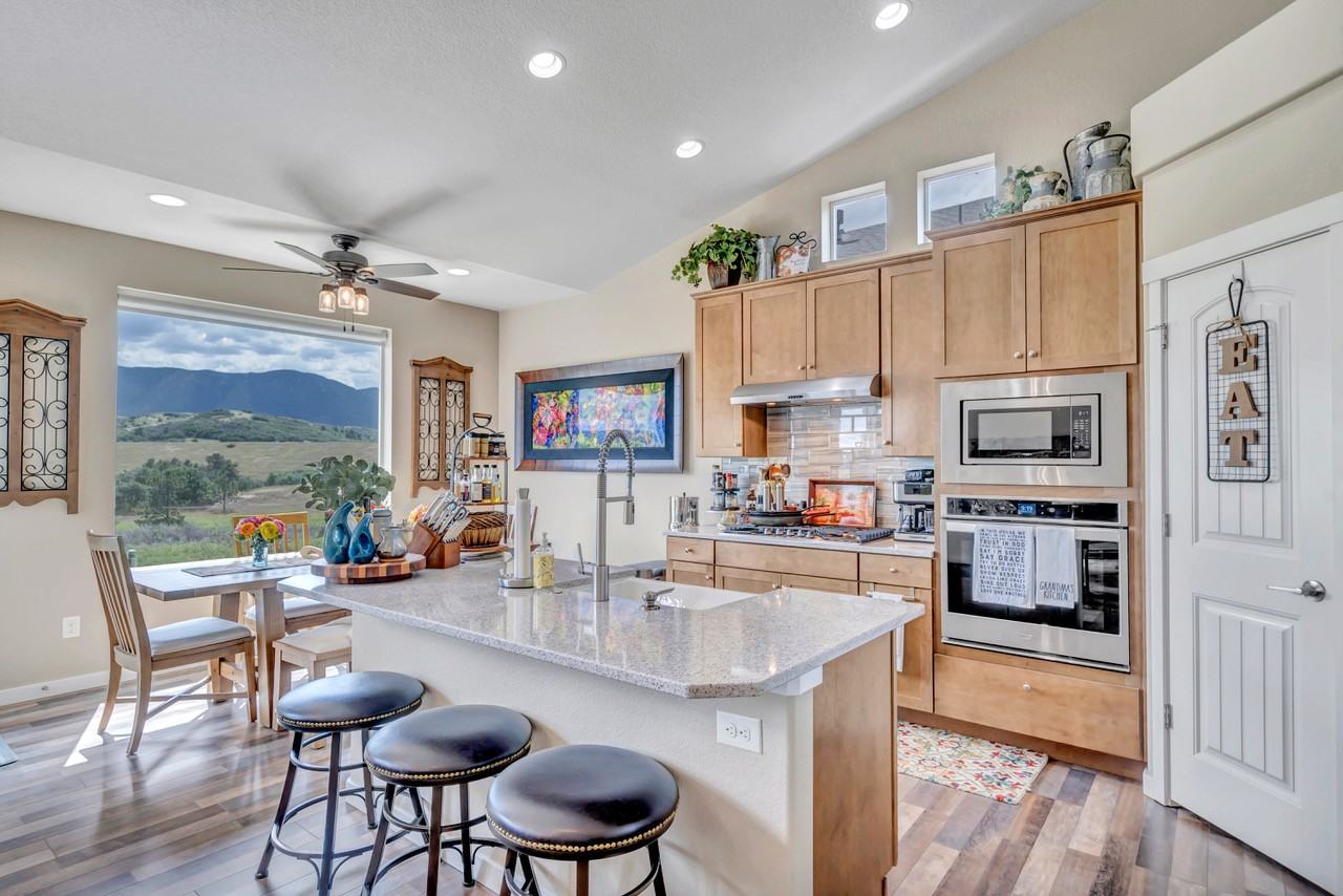 15738 Long Valley Dr #NA - Photo 7 of 18