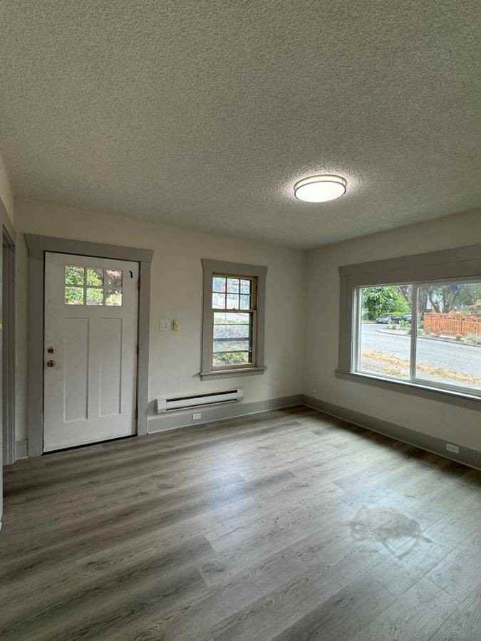 6357 40th Ave Sw #NA - Photo 3 of 9