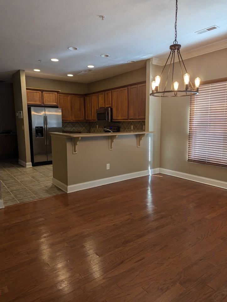 116 Forestberry St #NA - Photo 3 of 20