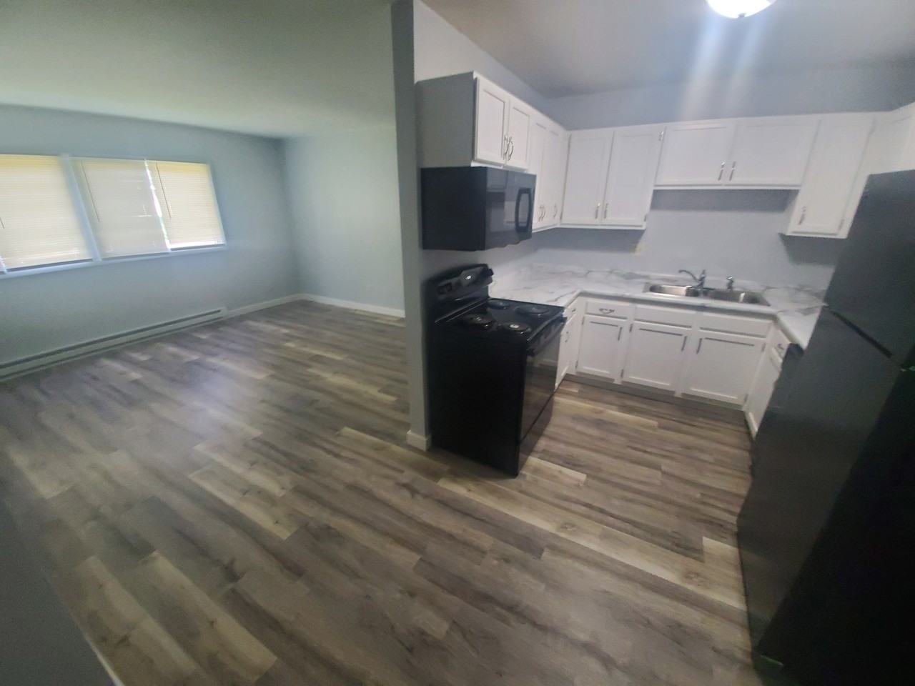 1734 La Crescent St #41