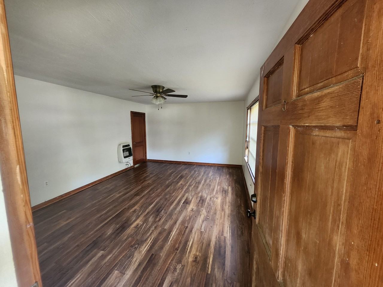 3519 32nd St #NA - Photo 2 of 4