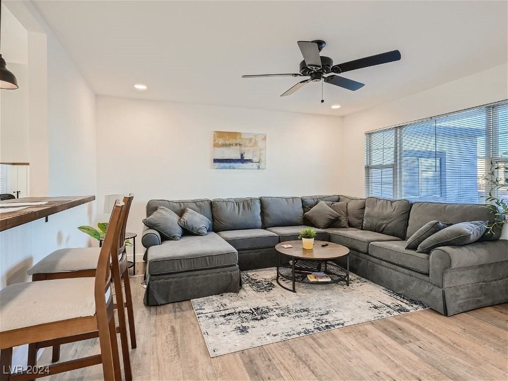 75 Constitution Avenue - Photo 3 of 11