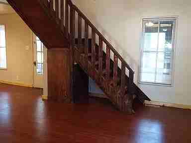 406 South 31st Street - Photo 3 of 10