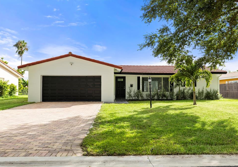 4005 Nw 76th Ave