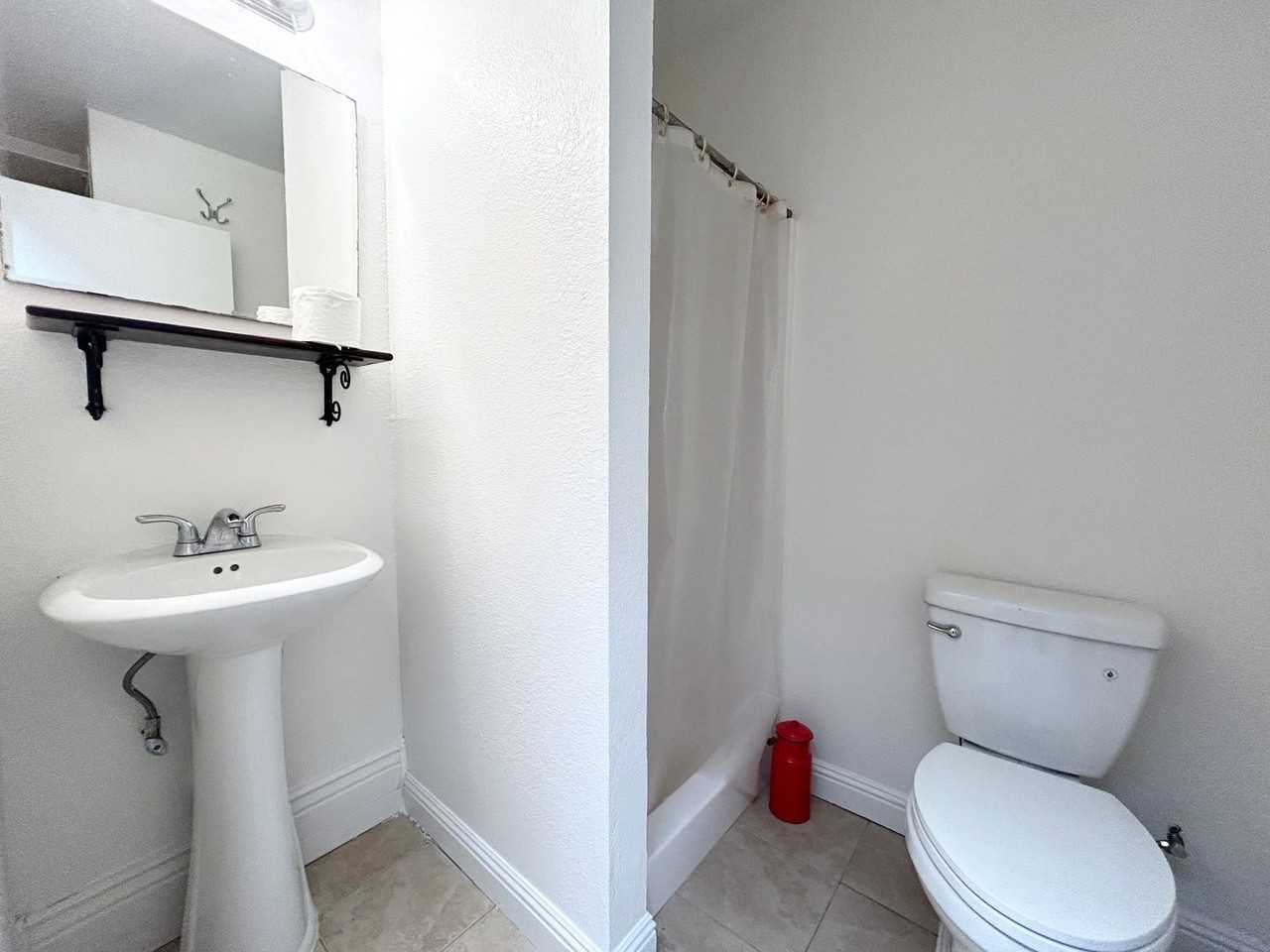 1266 Bancroft Way - Photo 3 of 7