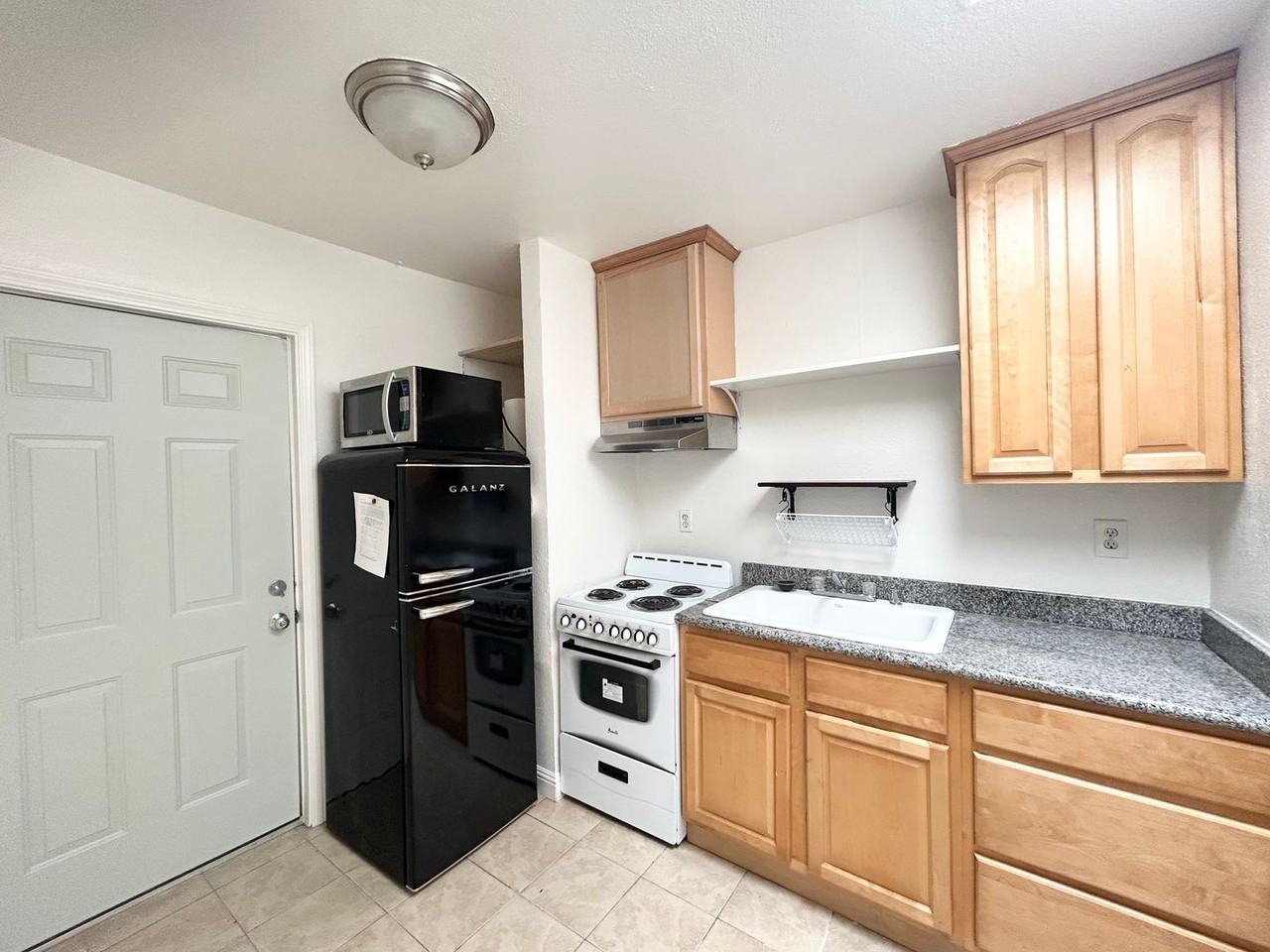 1266 Bancroft Way - Photo 2 of 7