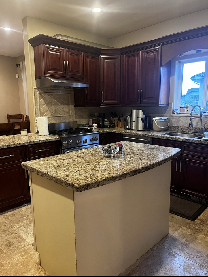 3308 Lancaster Court - Photo 3 of 6