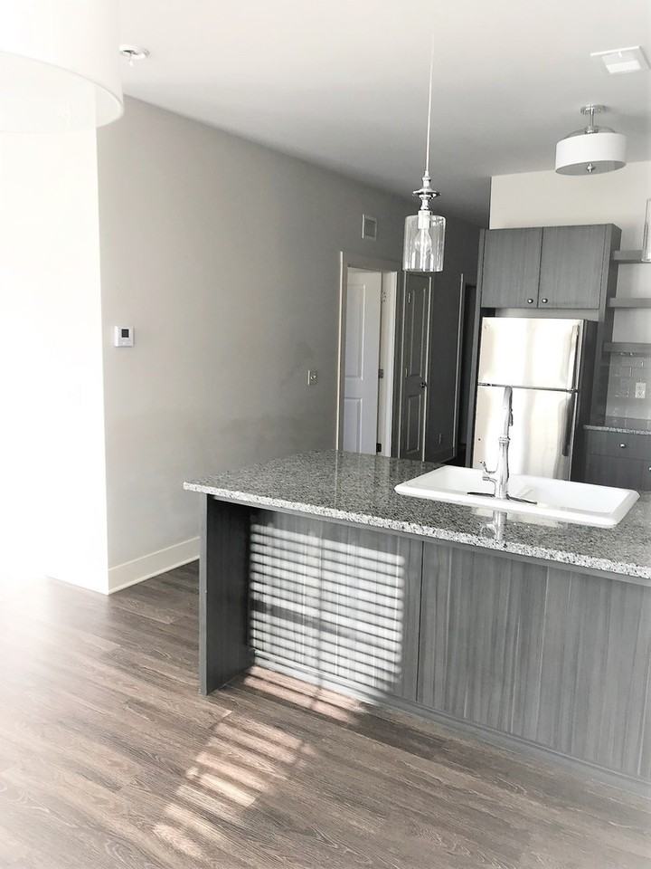 Dewey 3700 Apartments - Photo 5 of 33