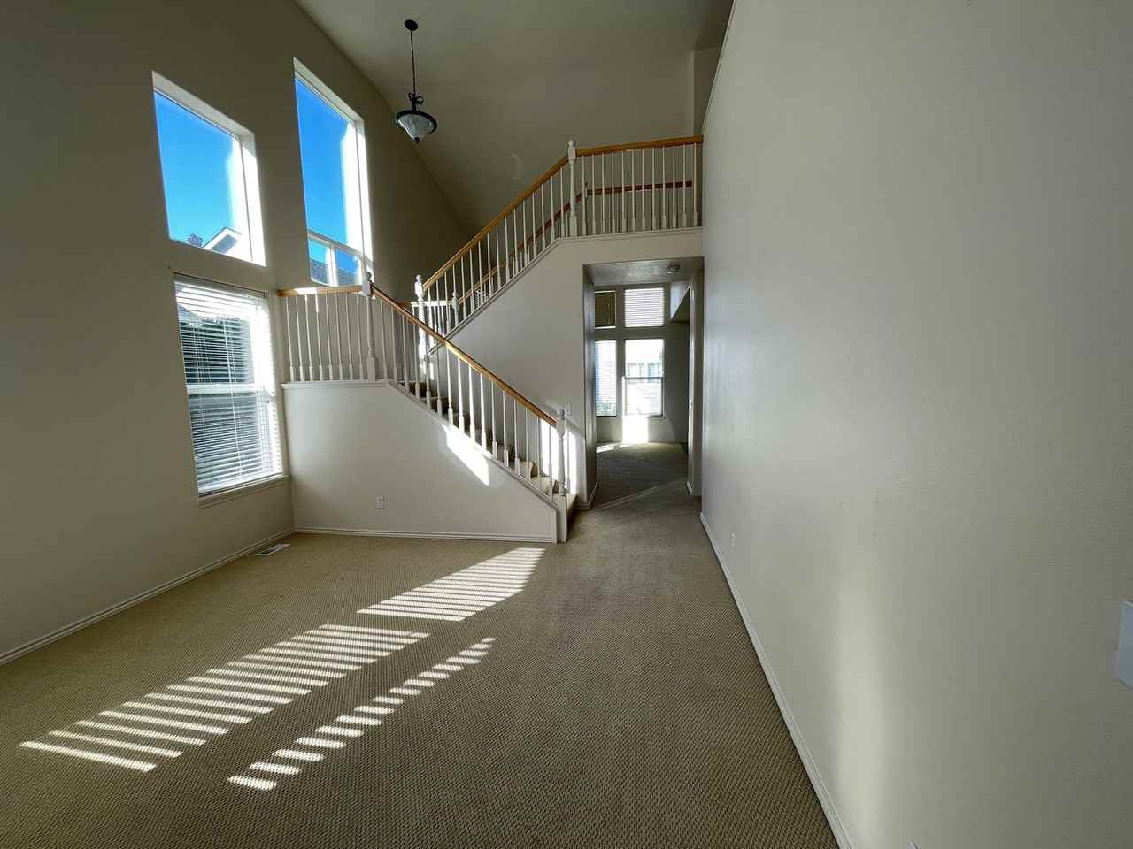 2371 Ne 13th Way - Photo 2 of 28