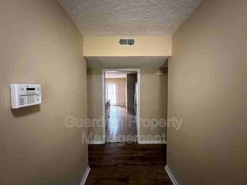 7042 Calamar Dr - Photo 2 of 23