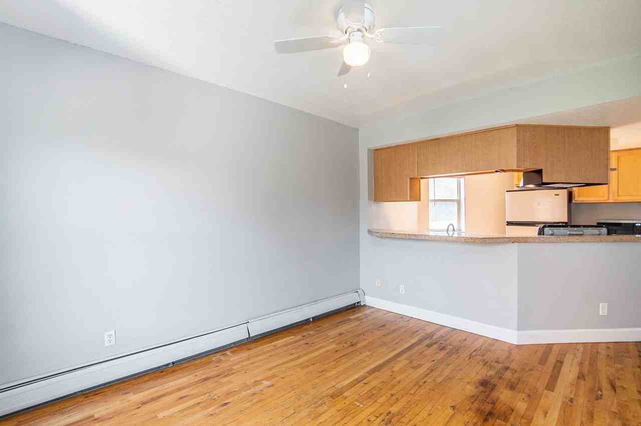 1629 N Clarkson St #31 - Photo 5 of 17