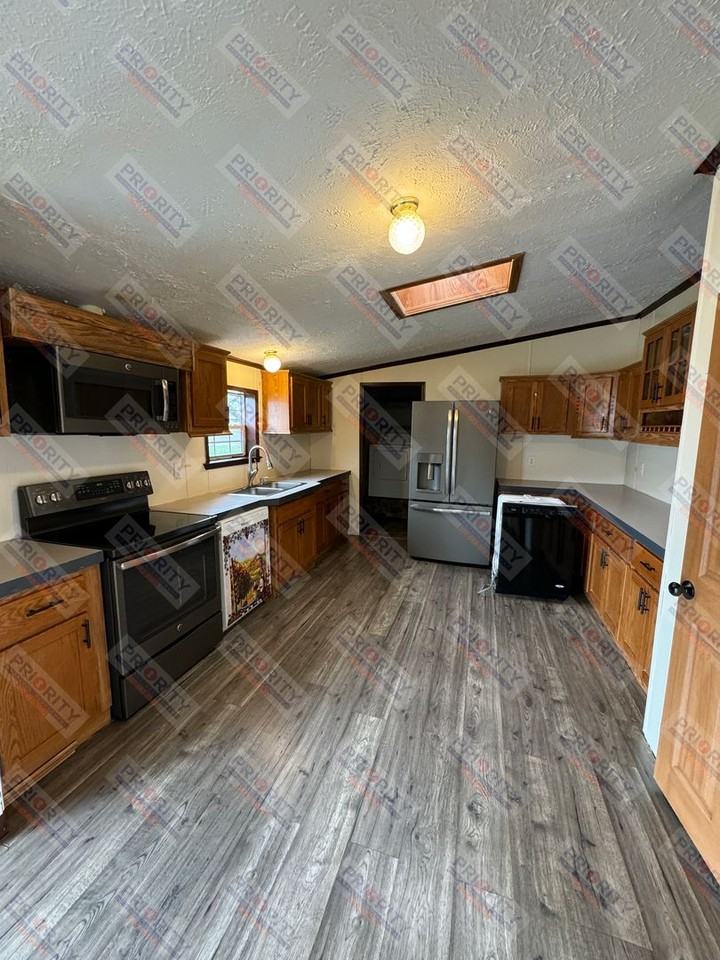 3814 Foothills Blvd - Photo 4 of 15