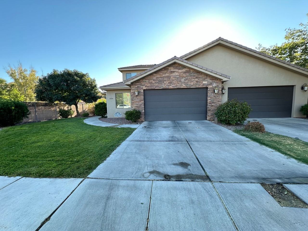 Chapel Street Duplex - Photo 3 of 27