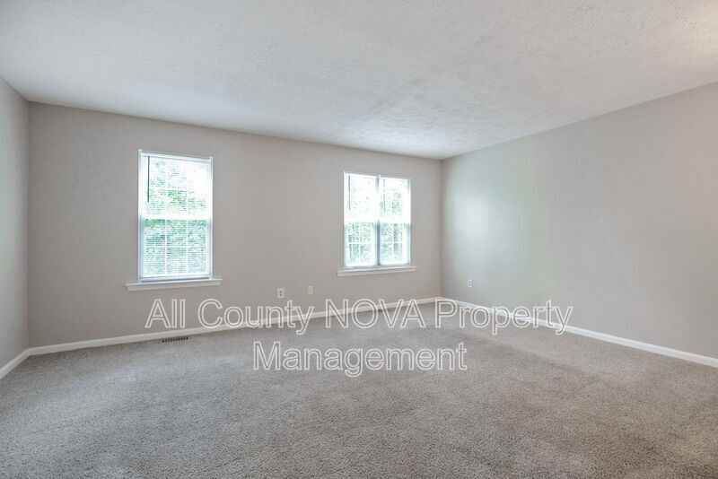45 Dove Tree Ct - Photo 3 of 38