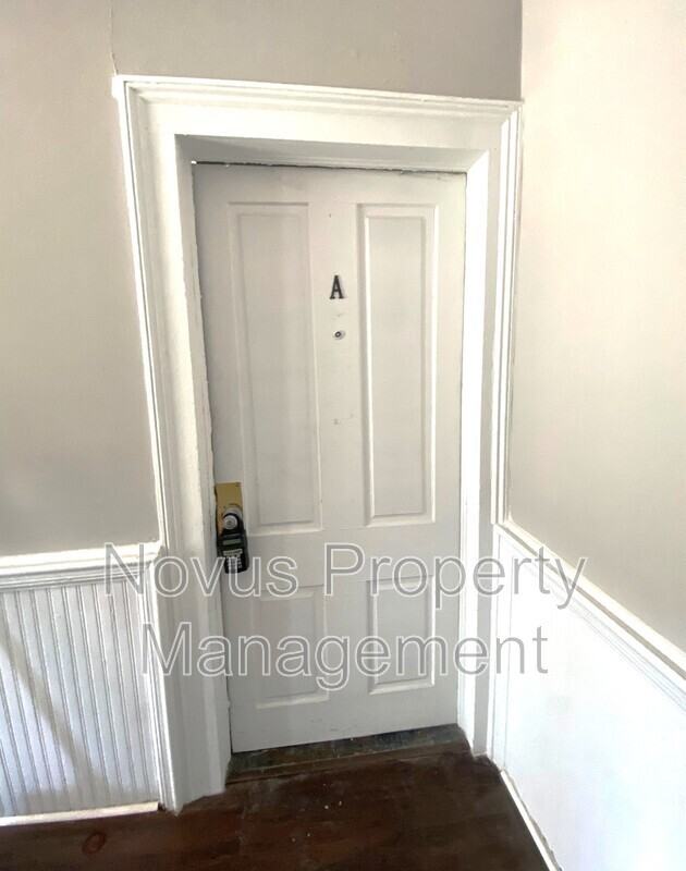 302 Cedar St #A - Photo 6 of 17