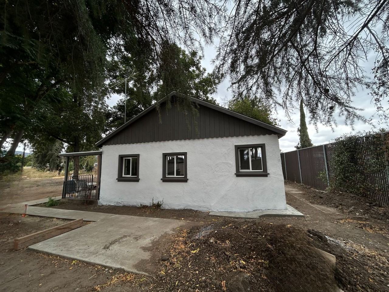 41891 Ivy St - Photo 3 of 4