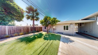 5026 Rockford Dr - Photo 1 of 1