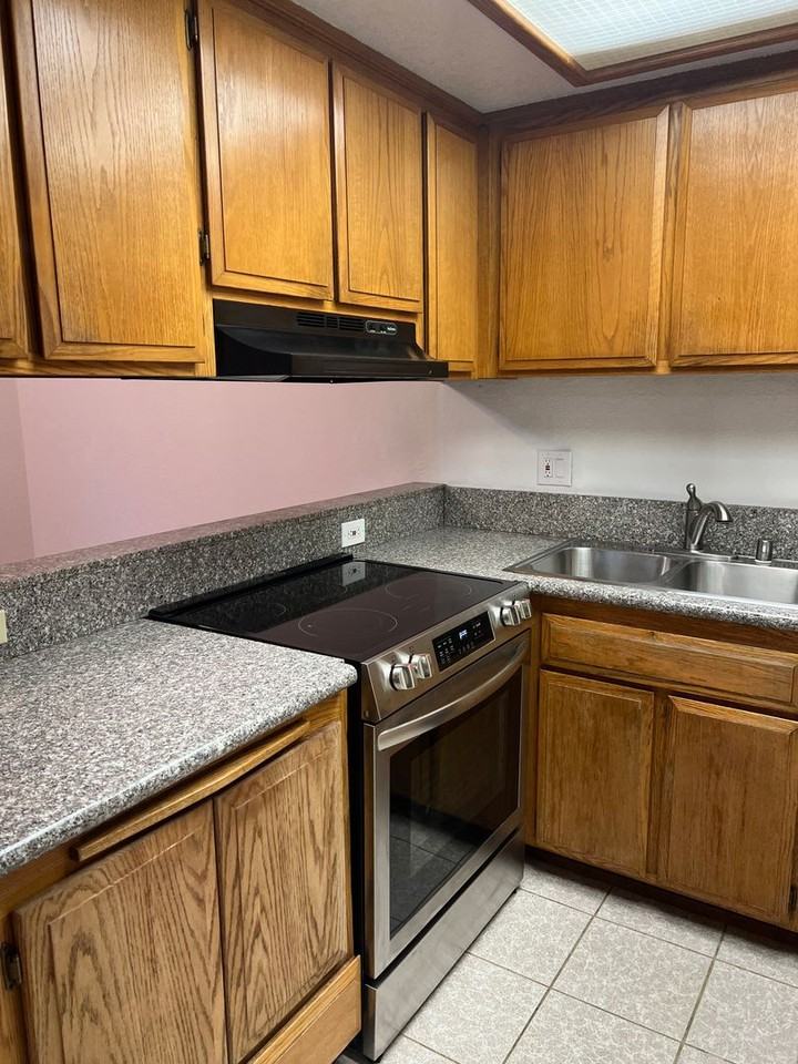 7733 Lauppe Ln #12 - Photo 6 of 18