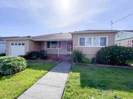 featured image of 2245 Baldwin St