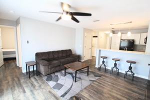 featured image of 1336 Hunters Road #Apt H