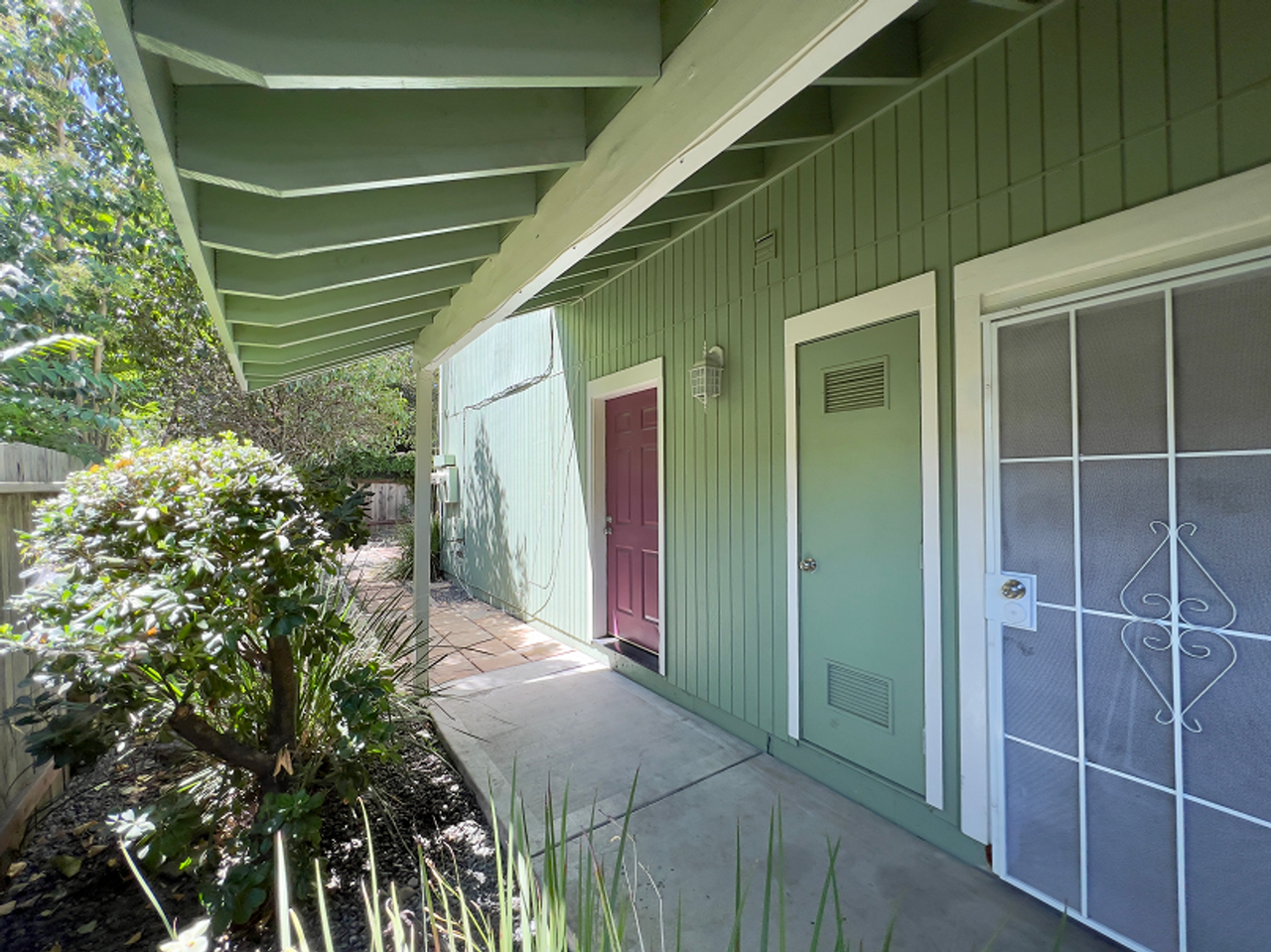 Marin St, 2731-2735 - Photo 3 of 12