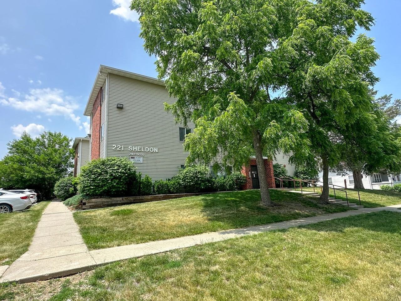 221 Sheldon - Photo 2 of 22