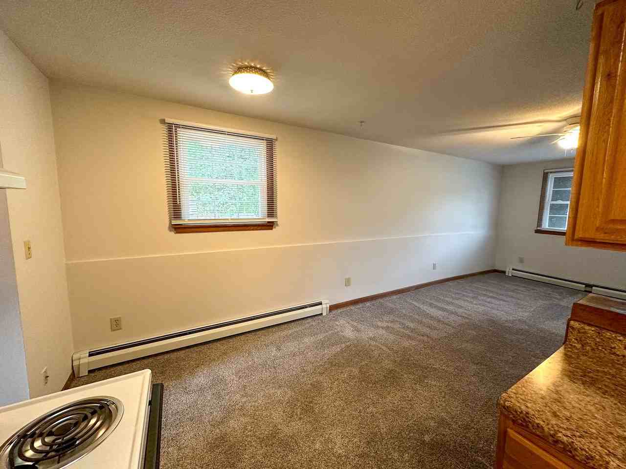 2925 Woodland - Photo 6 of 19