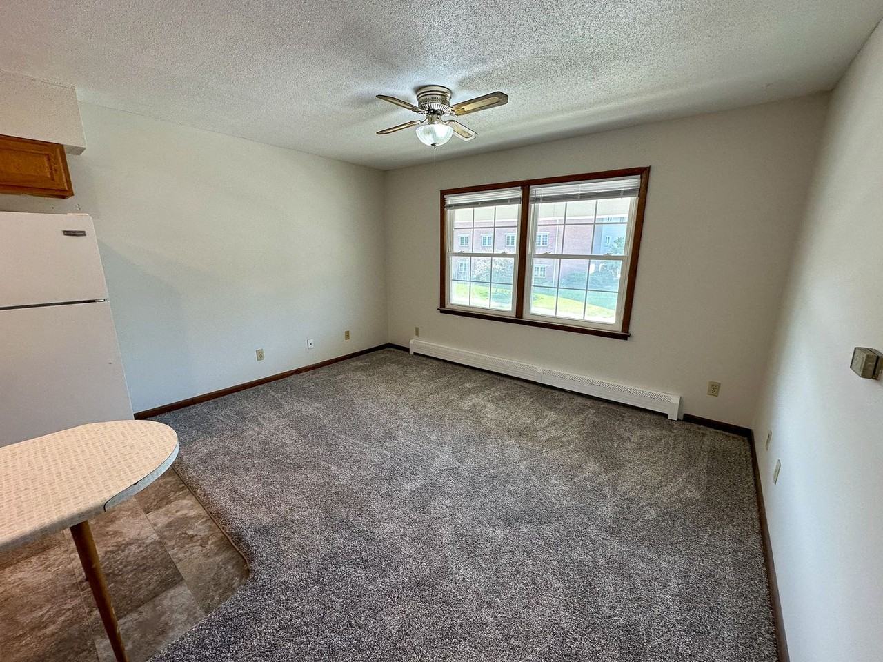 2929 West Street - Photo 3 of 32