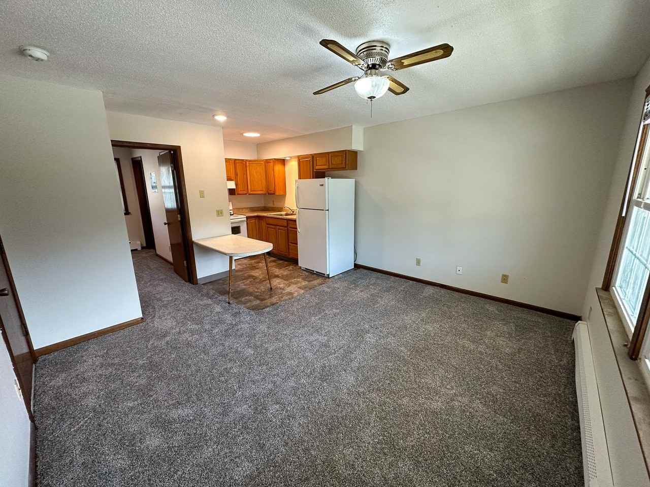 2929 West Street - Photo 4 of 32