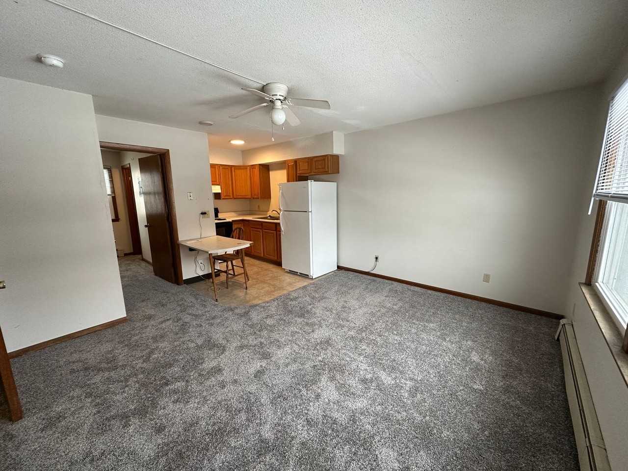 2933 West Street - Photo 3 of 18