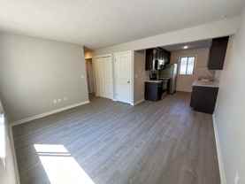 312 Hillcrest - Photo 1 of 1